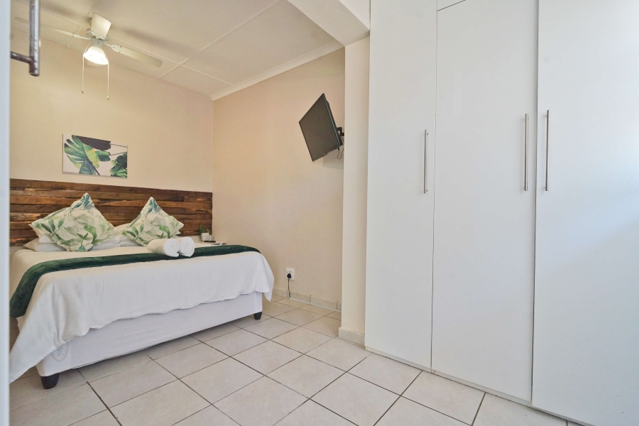 8 Bedroom Property for Sale in Gonubie Eastern Cape